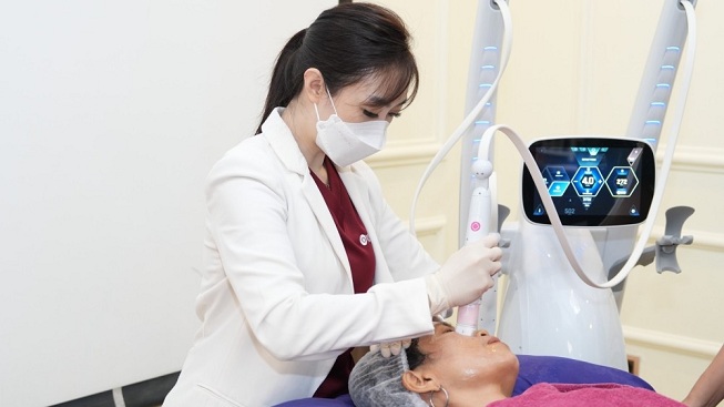 Skin Health Secrets in Cilacap Weather: Widya Salon's Solution